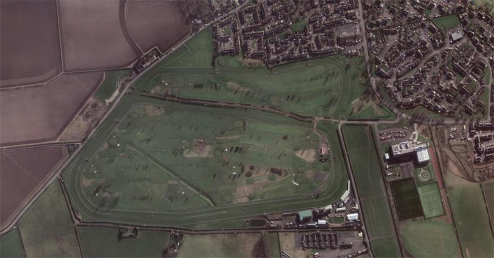 Kelso Racecourse | UK and Irish Horse Racing | betHQ